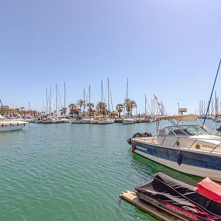 Puerto Marina Apartment 贝纳尔马德纳 外观 照片
