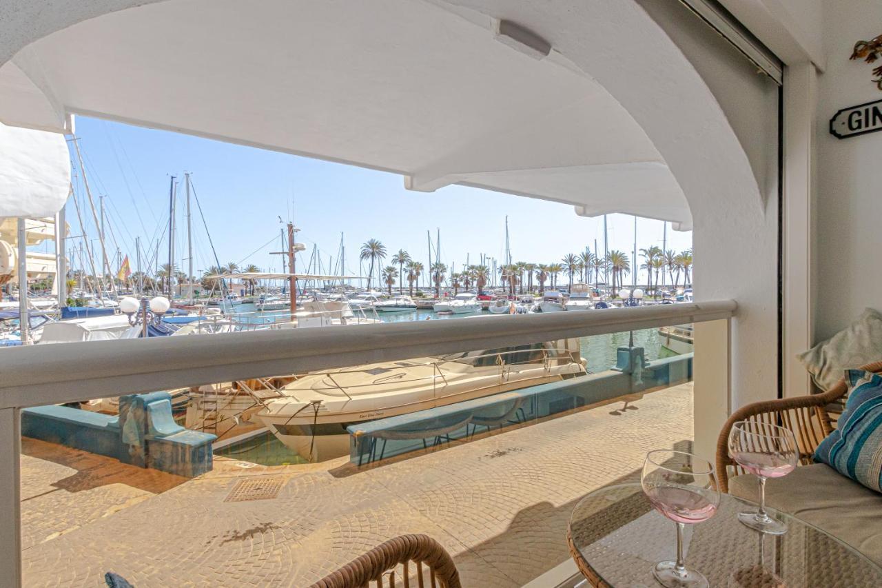 Puerto Marina Apartment 贝纳尔马德纳 外观 照片