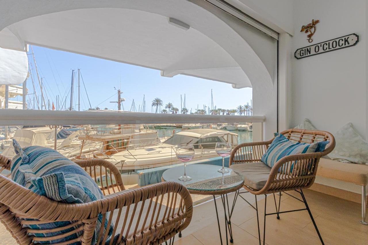 Puerto Marina Apartment 贝纳尔马德纳 外观 照片
